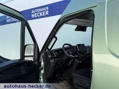 Iveco Daily 35 S 18HA8 V MY24 grün met. RS 3520L