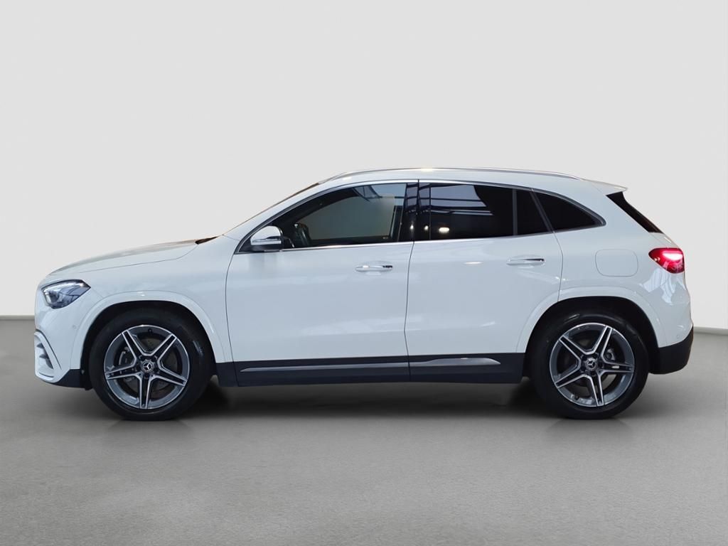 Fahrzeugabbildung Mercedes-Benz GLA 200 AMG*KeyLess*MULTIBEAM*SpurH*PDC*RFK*AHK