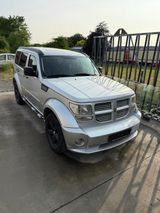 Dodge Nitro SXT Vollausstattung R/T Optik HU fast neu - Dodge Nitro aus 2008