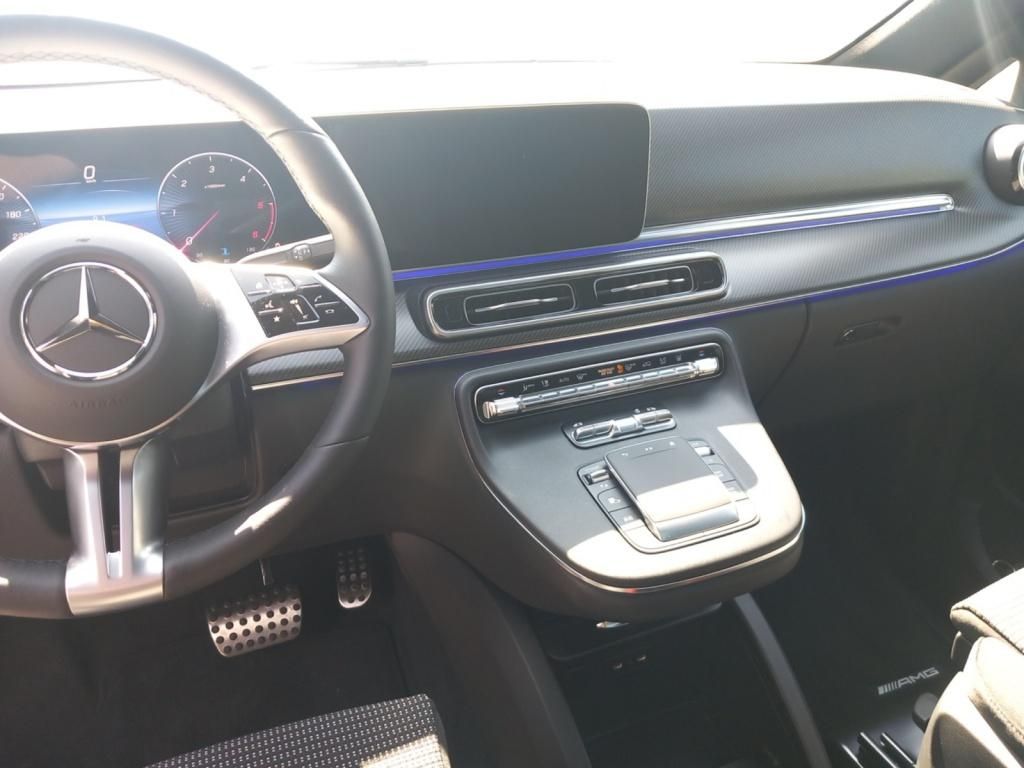 Fahrzeugabbildung Mercedes-Benz V 300 d 4M lang AMG*Pano*AHK*Airmatic*Navi*LED*