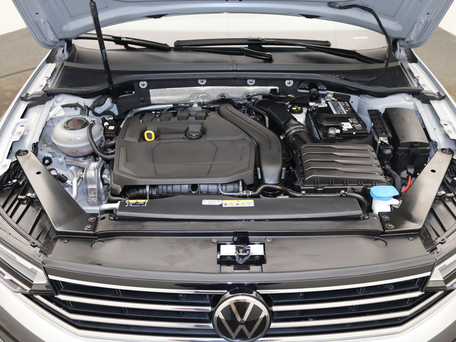 Volkswagen Passat Variant - Bild 14