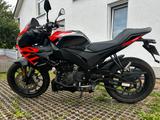 Aprilia Tuono 125 tiefer gelegt & mit Stürzbügel - APRILIA ST