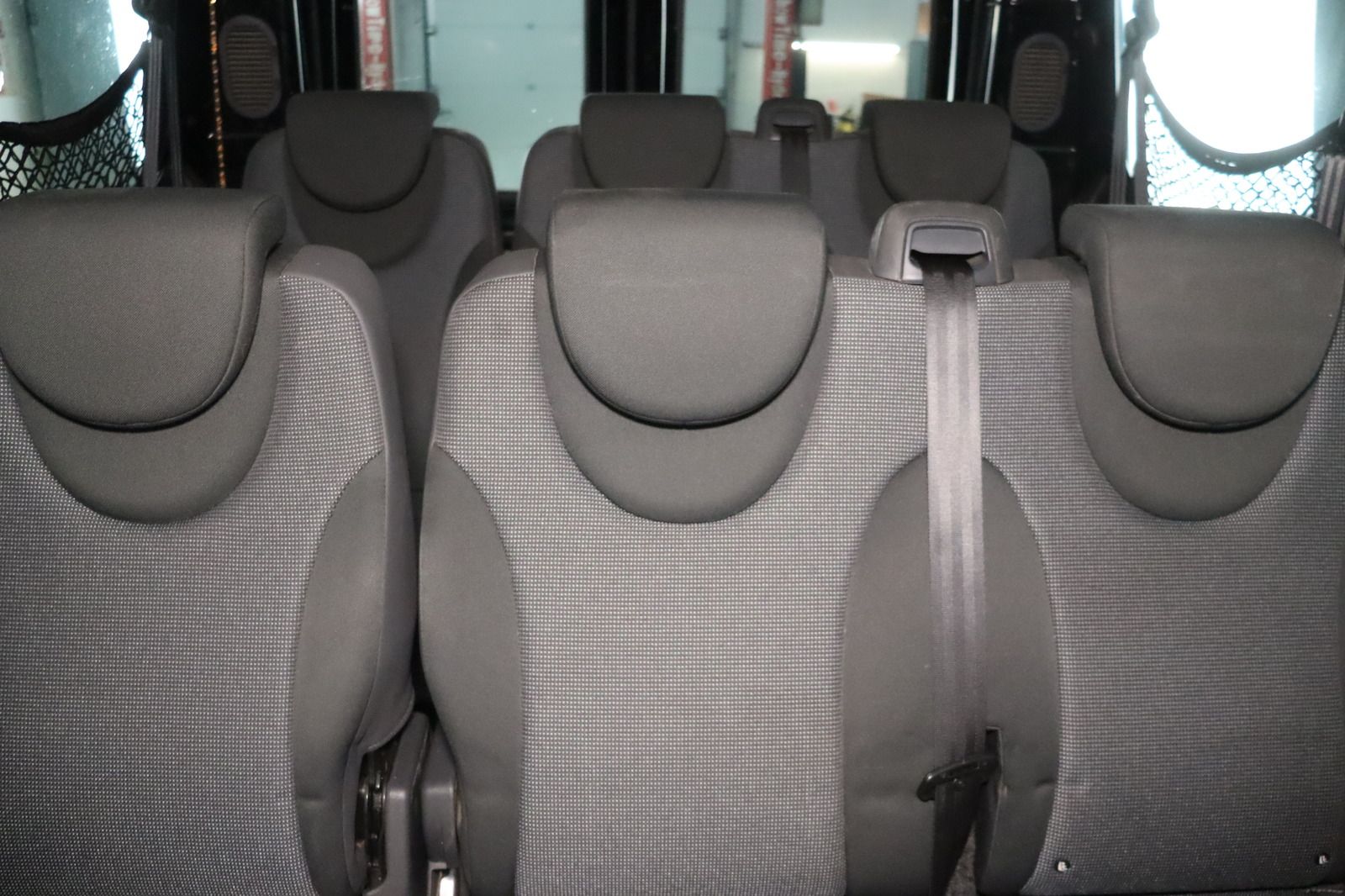 Fahrzeugabbildung Peugeot Expert Tepee 1.6HDI COOL 8 Sitzer