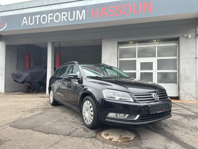 Volkswagen Passat Variant Trendline BlueMotion 2.0 DSG NAVI