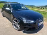 Audi RS4 4.2 FSI S tronic quattro Avant - - Audi RS4: Privatanbieter