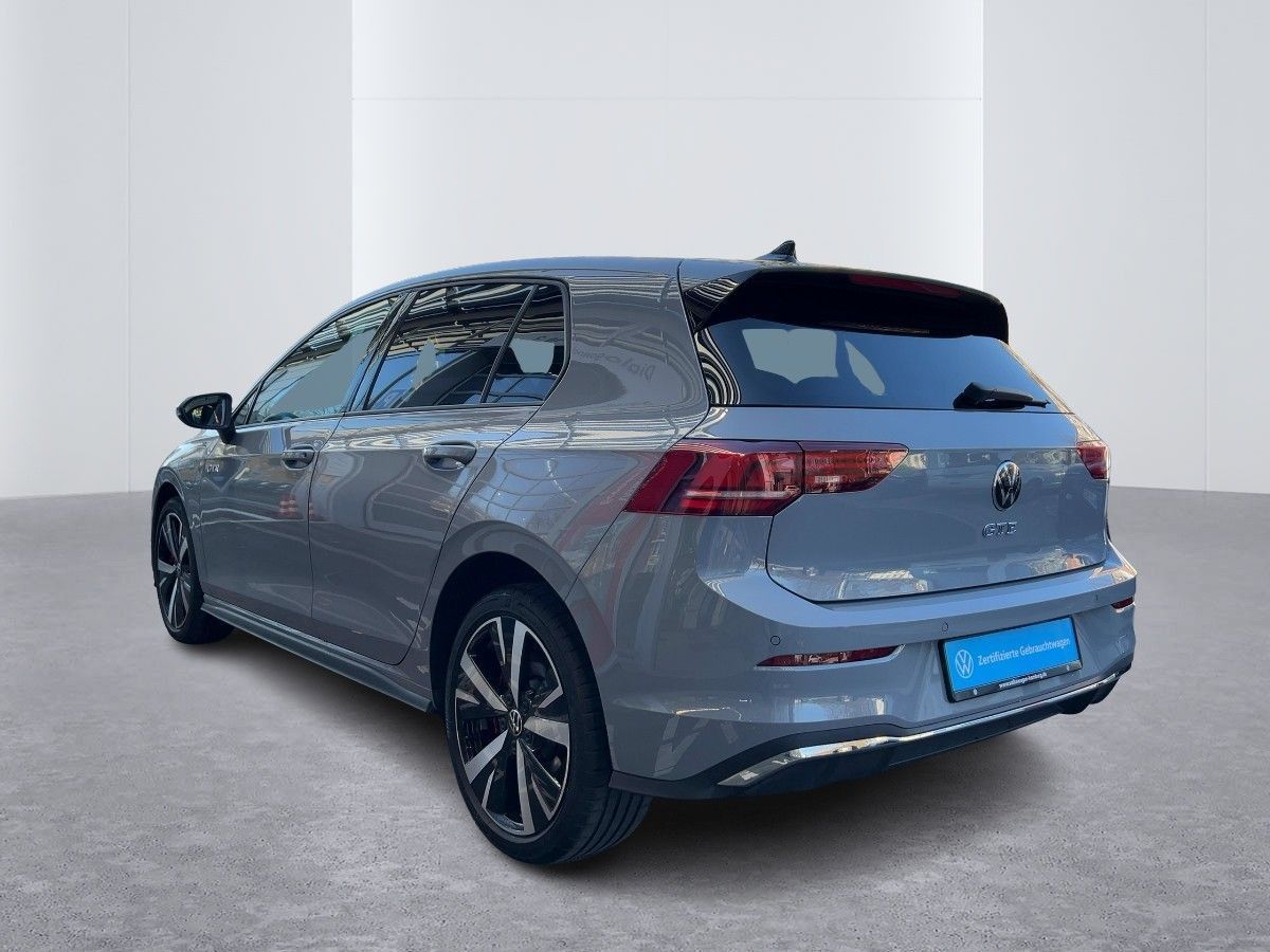 Volkswagen Golf - Bild 3