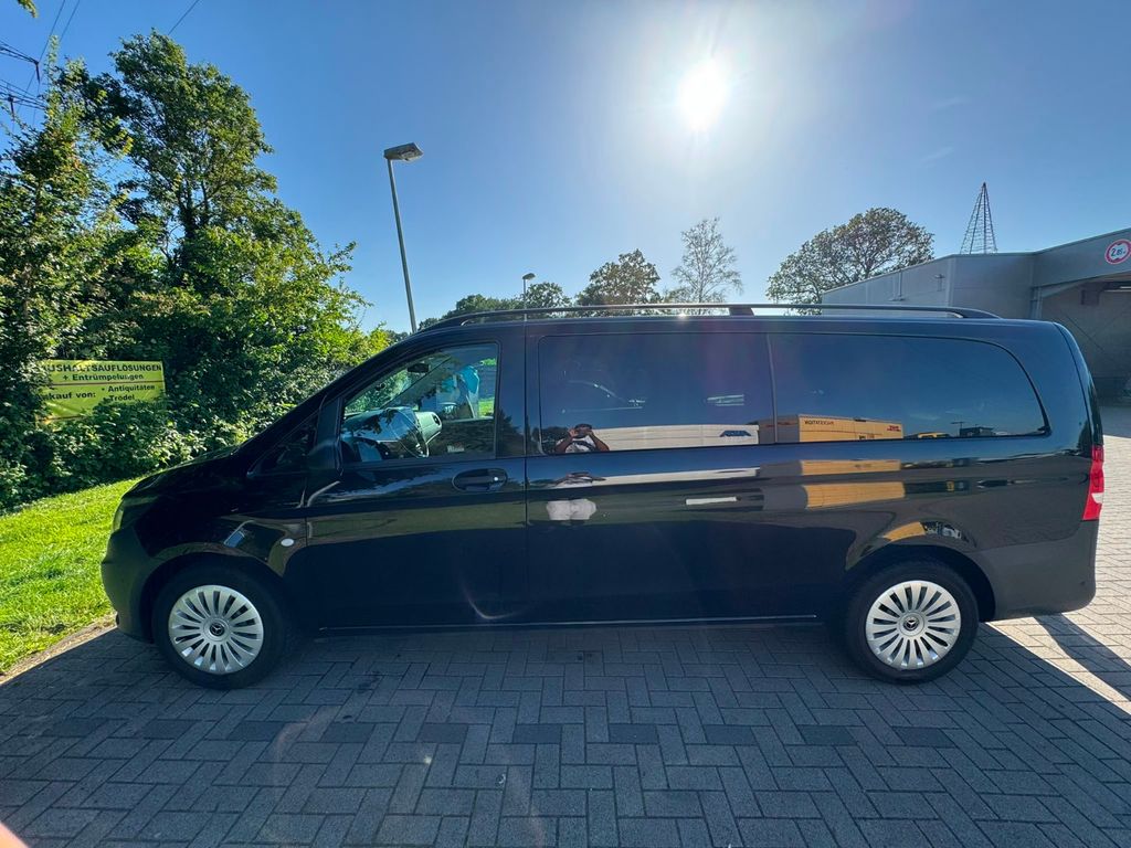 Image of Mercedes-Benz Vito