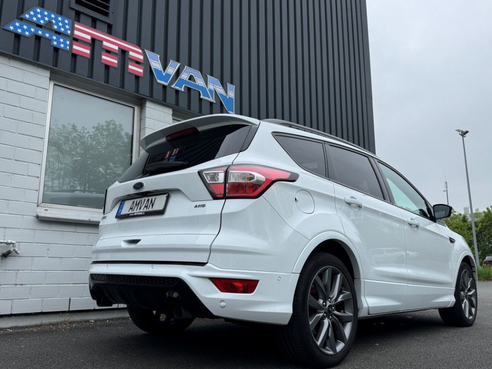 Fahrzeugabbildung Ford Kuga 2.0 ST-Line Pano Navi Teilleder 4x4