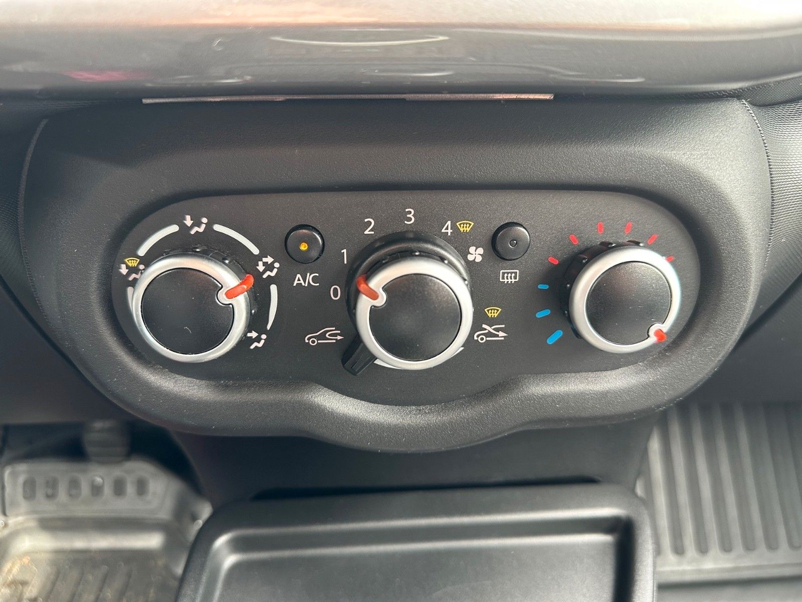 Renault Twingo Limited – Bild 14