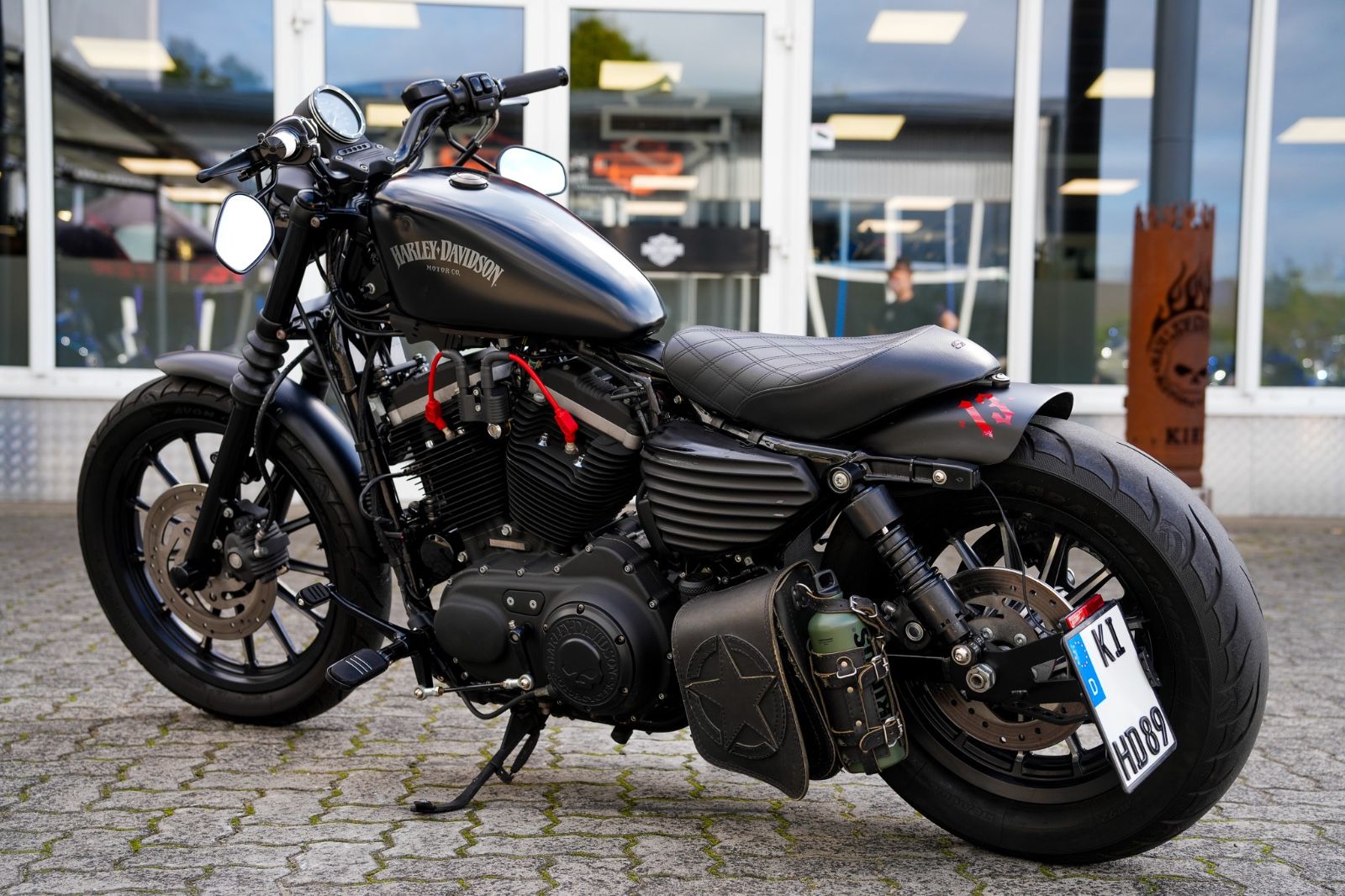 Fahrzeugabbildung Harley-Davidson SPORTSTER XL883N IRON - BOBBER - KURZES HECK