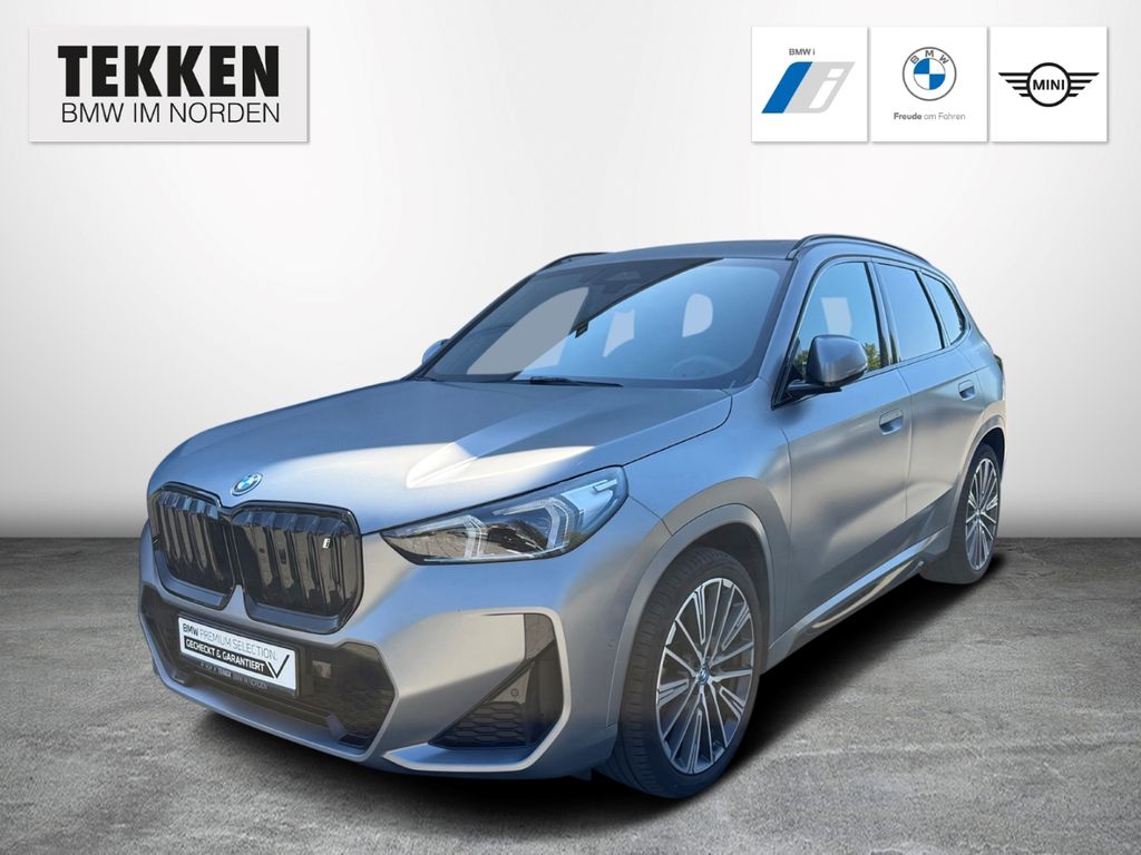 Image of BMW iX1