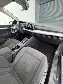 Volkswagen Golf - 7