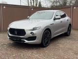 Maserati GranLusso S 360*Pano*Matrix*Soft*Luft*Mem - Maserati Levante aus 2018