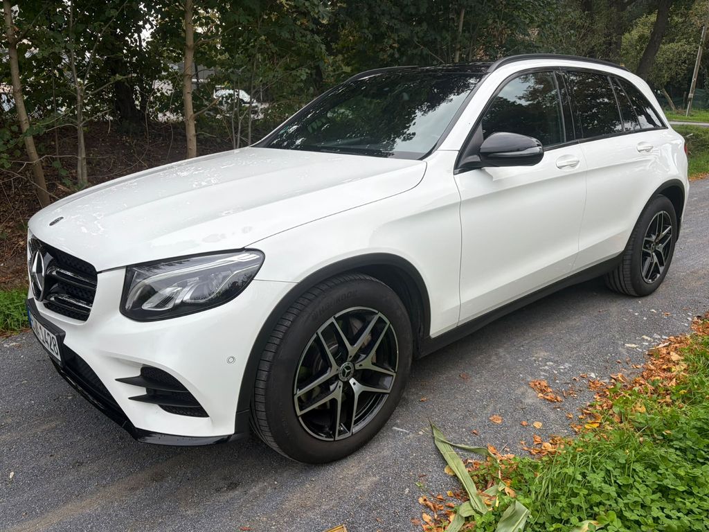 Image of Mercedes-Benz GLC 250