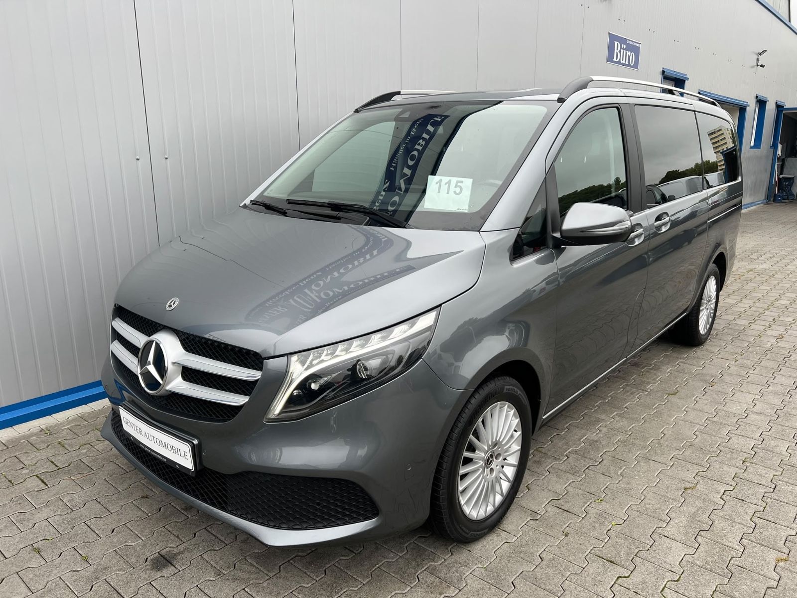 Mercedes-Benz V 250 LANG SPORTPAKET 9G-TR NAVI LED WEBASTO AHK
