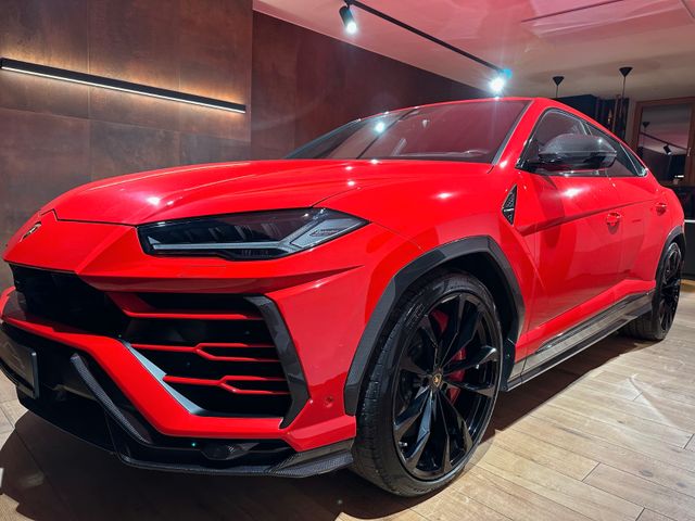 Lamborghini URUS 4.0 V8, B&O, Q-Citura, Off-road,Full carbon