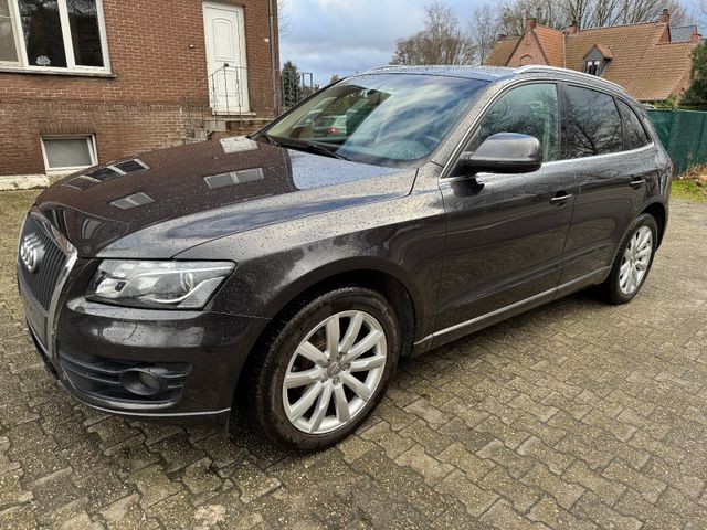 Audi Q5 2.0 TDI quattro Leder Klima Navi Alus Panoram