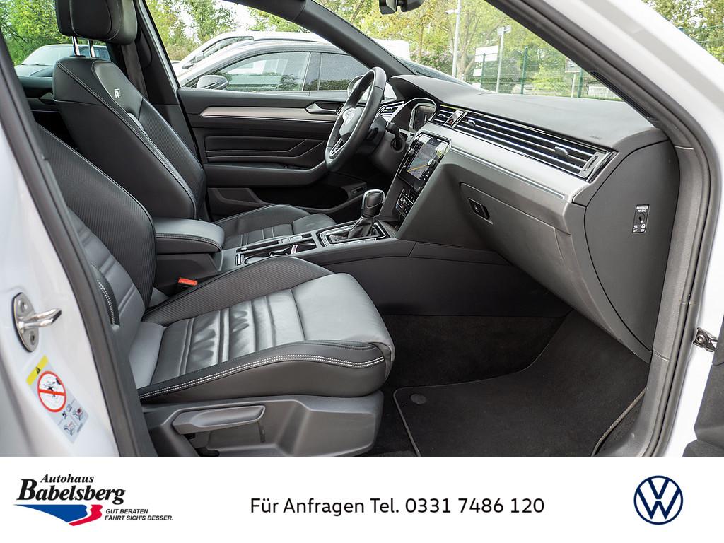 Volkswagen Passat Variant 2.0TDI DSG R-Line LED NAVI AHK AC