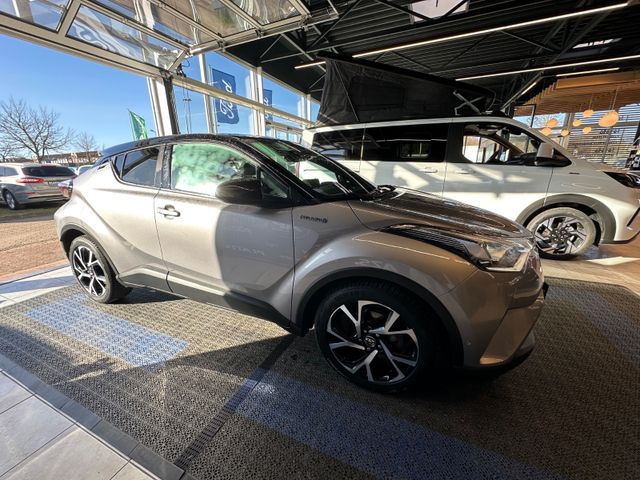 Toyota C-HR Hybrid Style