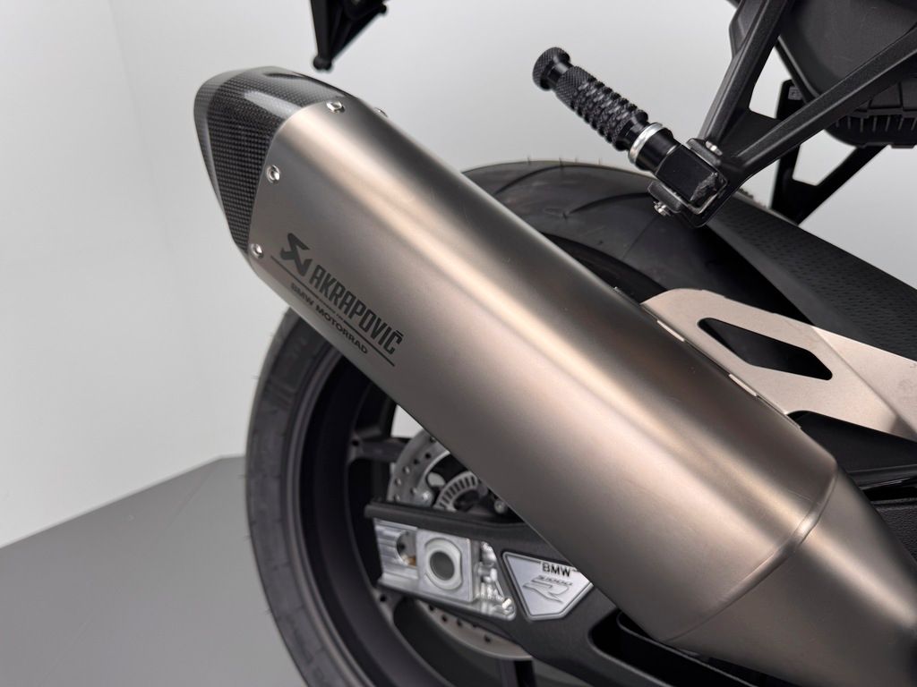 Fahrzeugabbildung BMW S 1000 R *NEUWERTIG *KAUM KILOMETER