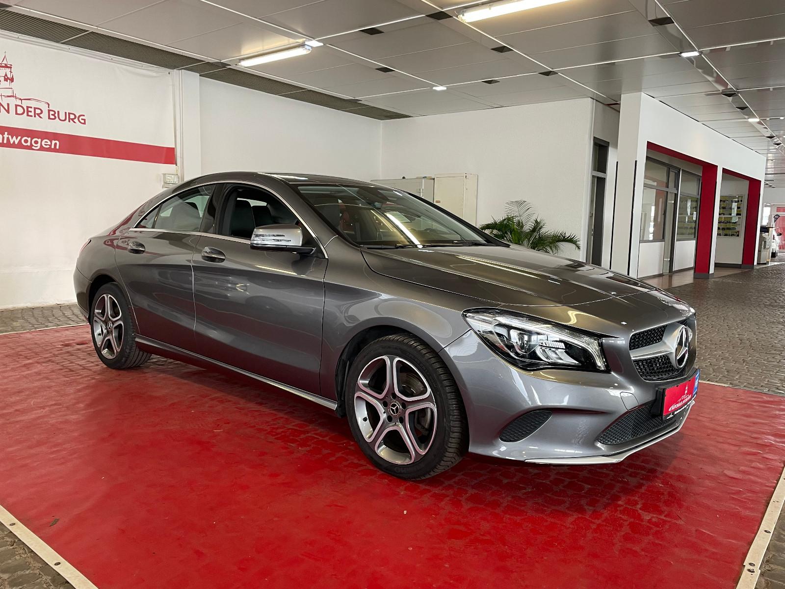 Mercedes-Benz CLA 200 Business * 2. Hd + BT + Sport *