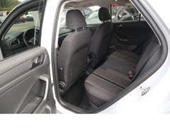 Fahrzeugabbildung Volkswagen T-Roc 4Motion 1hd Navi Tempo Panoo Scheckheftge