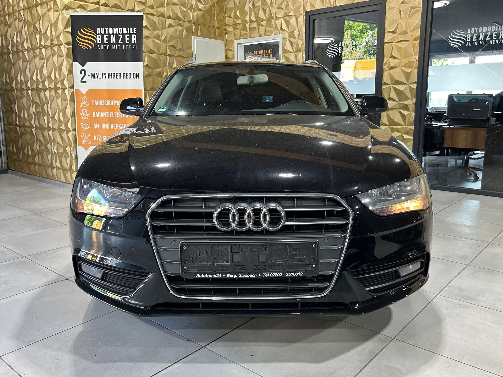 Fahrzeugabbildung Audi A4 Avant Attraction/SHZ/TEMPOMAT/PDC/KLIMA