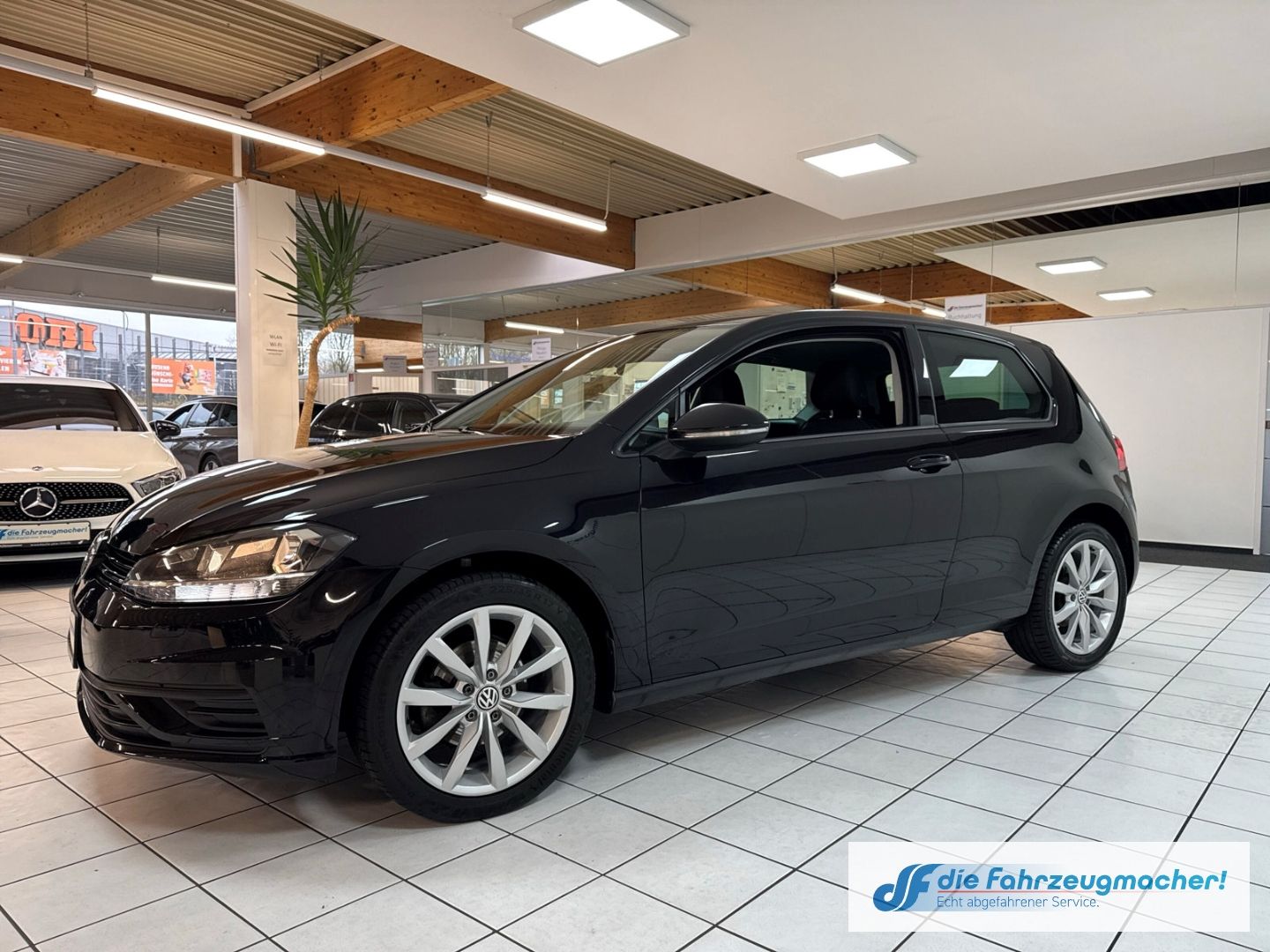 Fahrzeugabbildung Volkswagen Golf VII Trendline Alu, Sitzheizung, Sperrdiff.