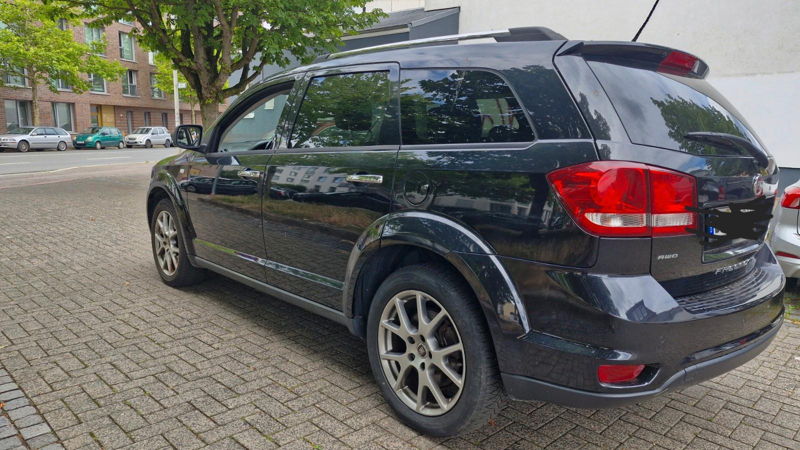 Fiat Freemont 2.0 16V 4x4 7Sitze 