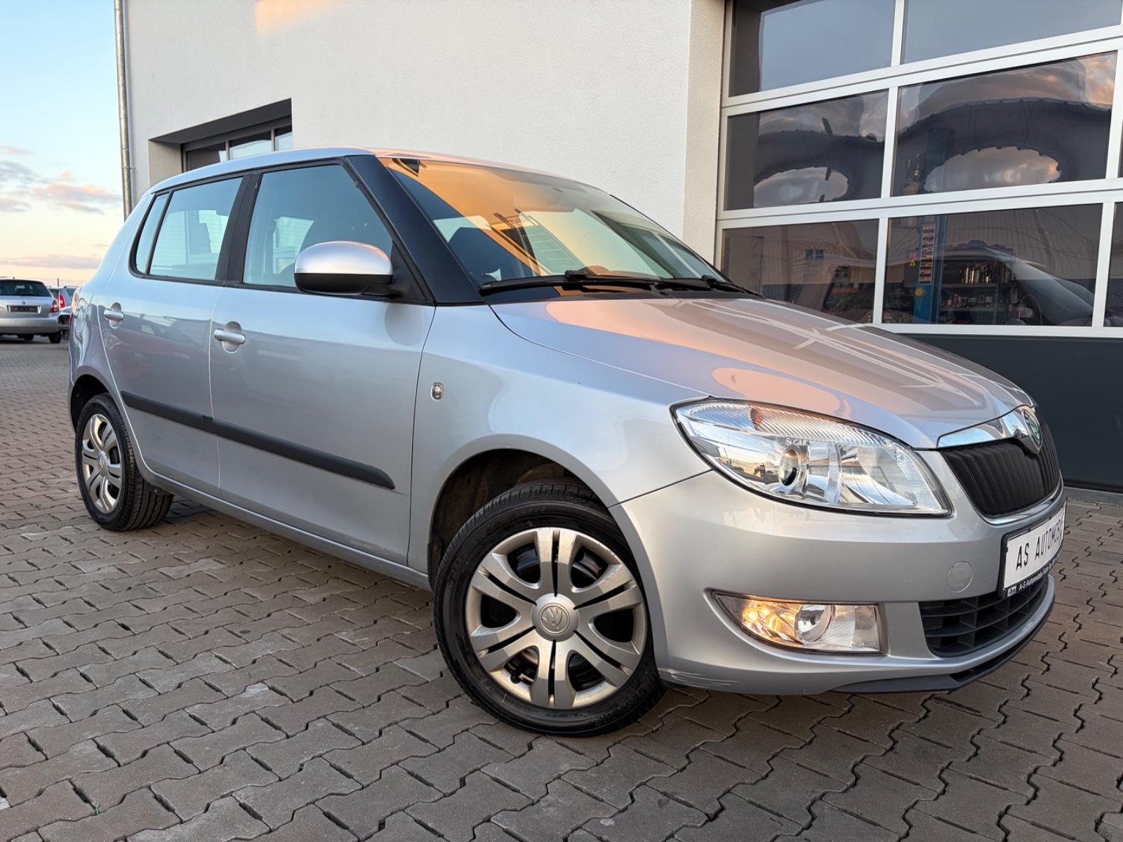 Skoda Fabia °°STEUERKETTE NEU °° TÜV NEU °° KD NEU °°