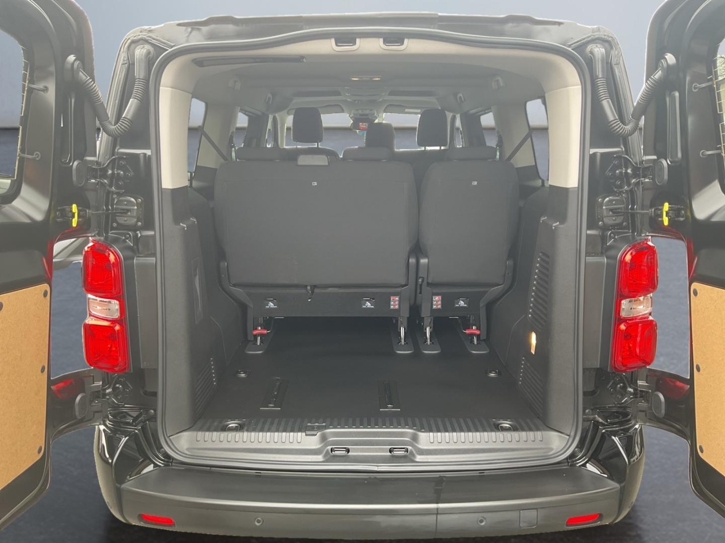Toyota Proace 2,0l-D L2 Verso Comfort *9-Si*LED*HUD*CAM