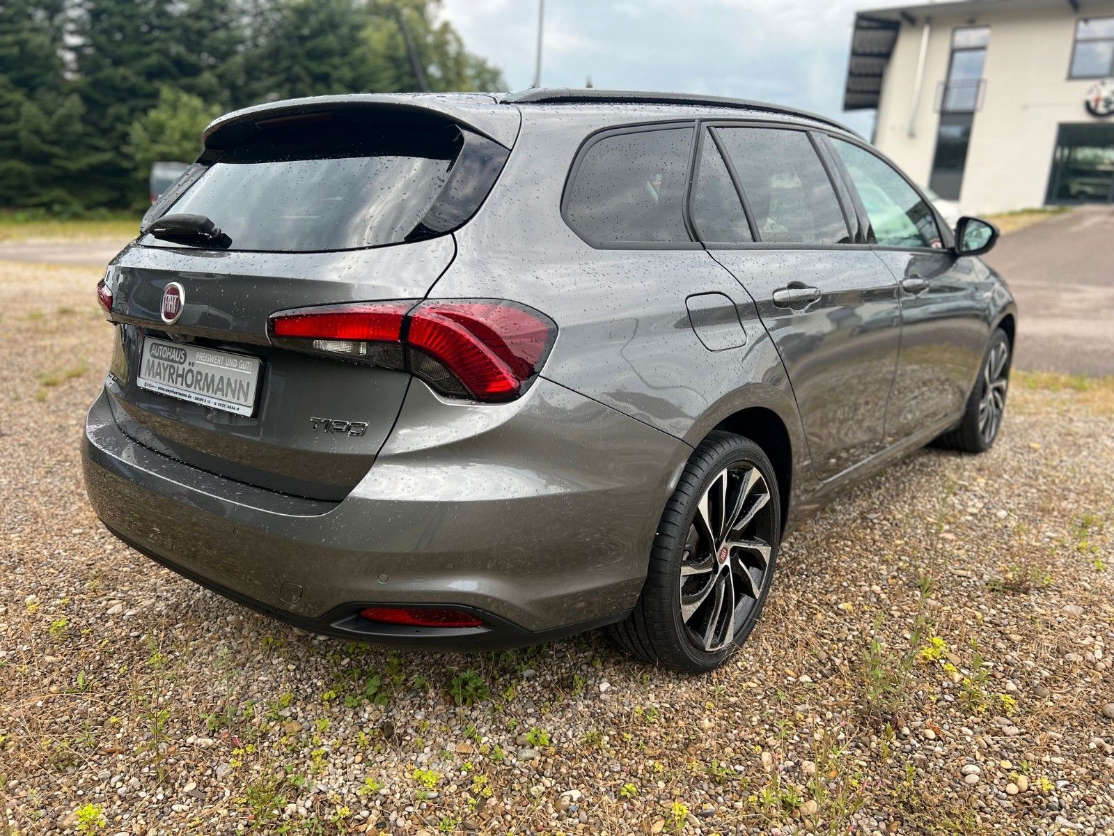 Fahrzeugabbildung Fiat Tipo S-Design