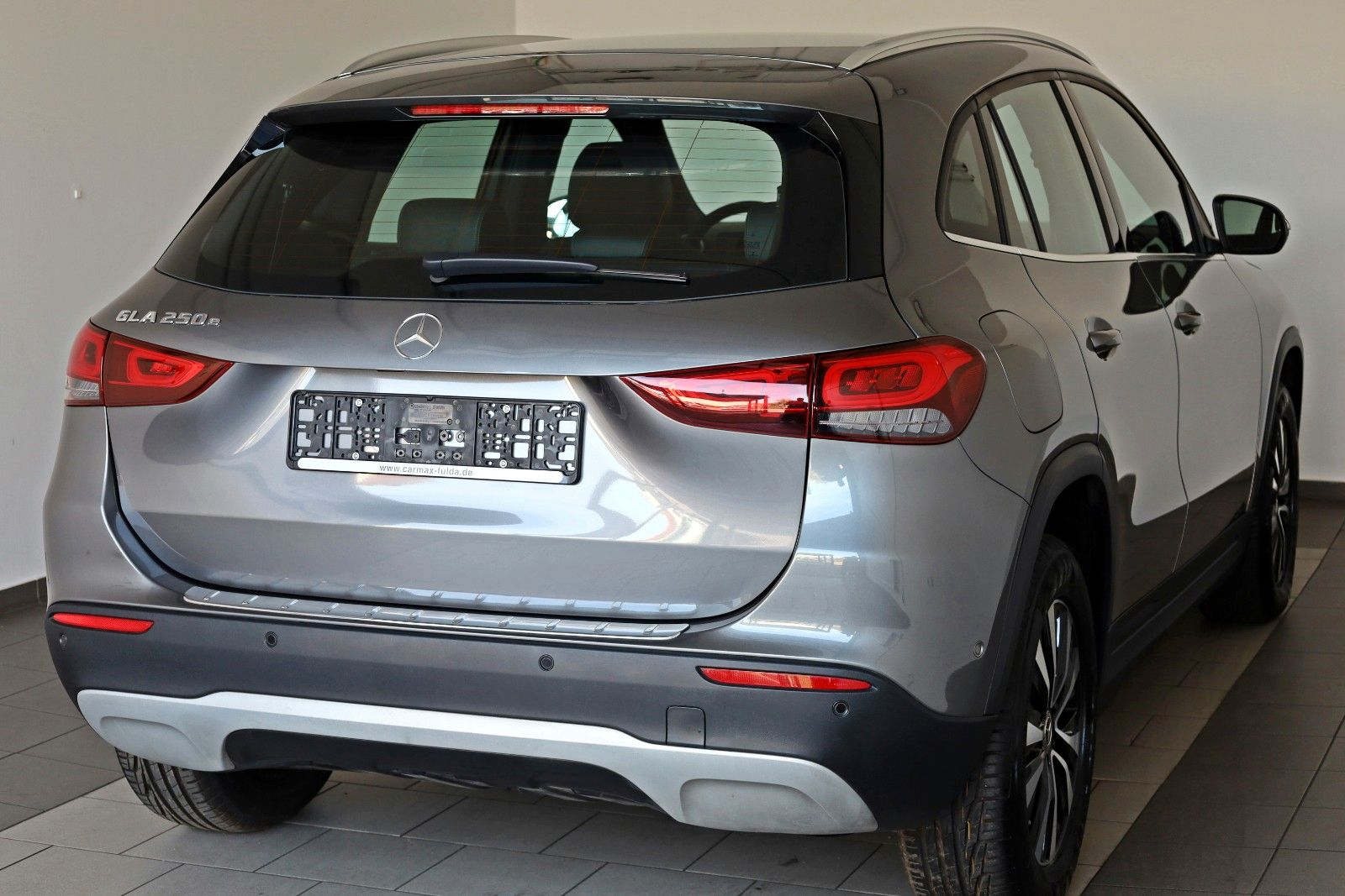 Fahrzeugabbildung Mercedes-Benz GLA 250 e Style,T.Leder,Navi,LED,SH