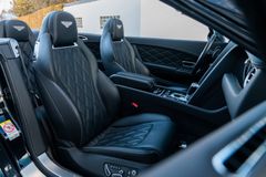 BENTLEY Continental GT 4.0 V8 S 4WD/ SPORT AGA/ MASSAGE BENTLEY Continental GT 4.0 V8 S 4WD/ SPORT AGA/ MASSAGE