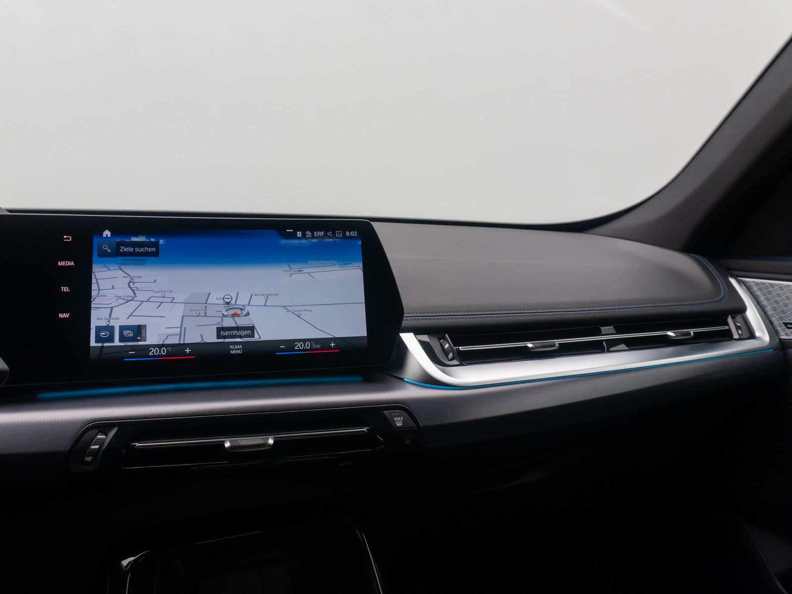 Fahrzeugabbildung BMW X1 xD30e M Sport 360&deg;HUD DAB H/K ACC Komfort LED