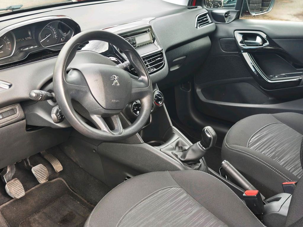 Image of Peugeot 208