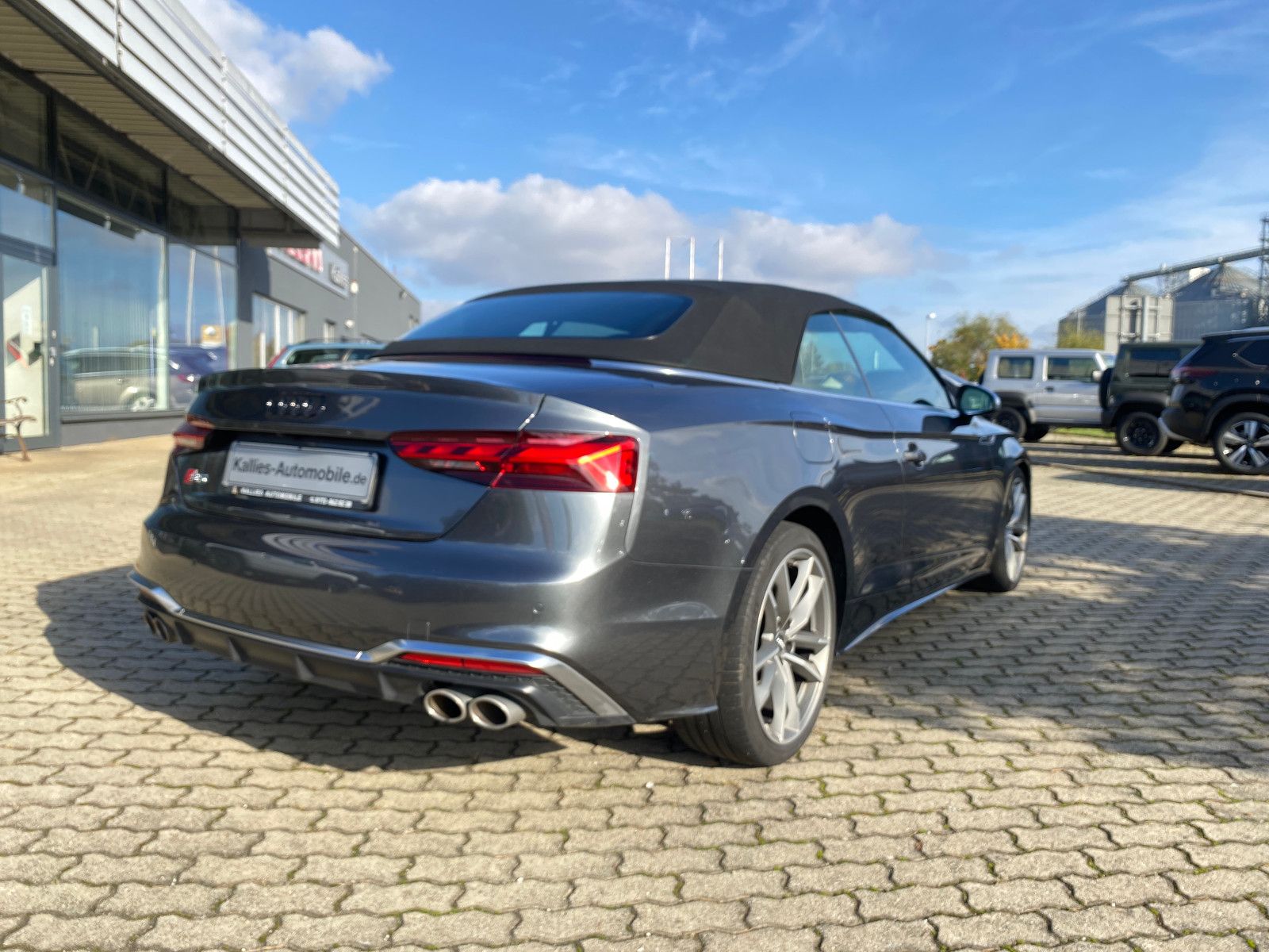 Fahrzeugabbildung Audi S5 Cabrio 3.0 TFSI Quattro MATRIX+360°+HUD+B&O