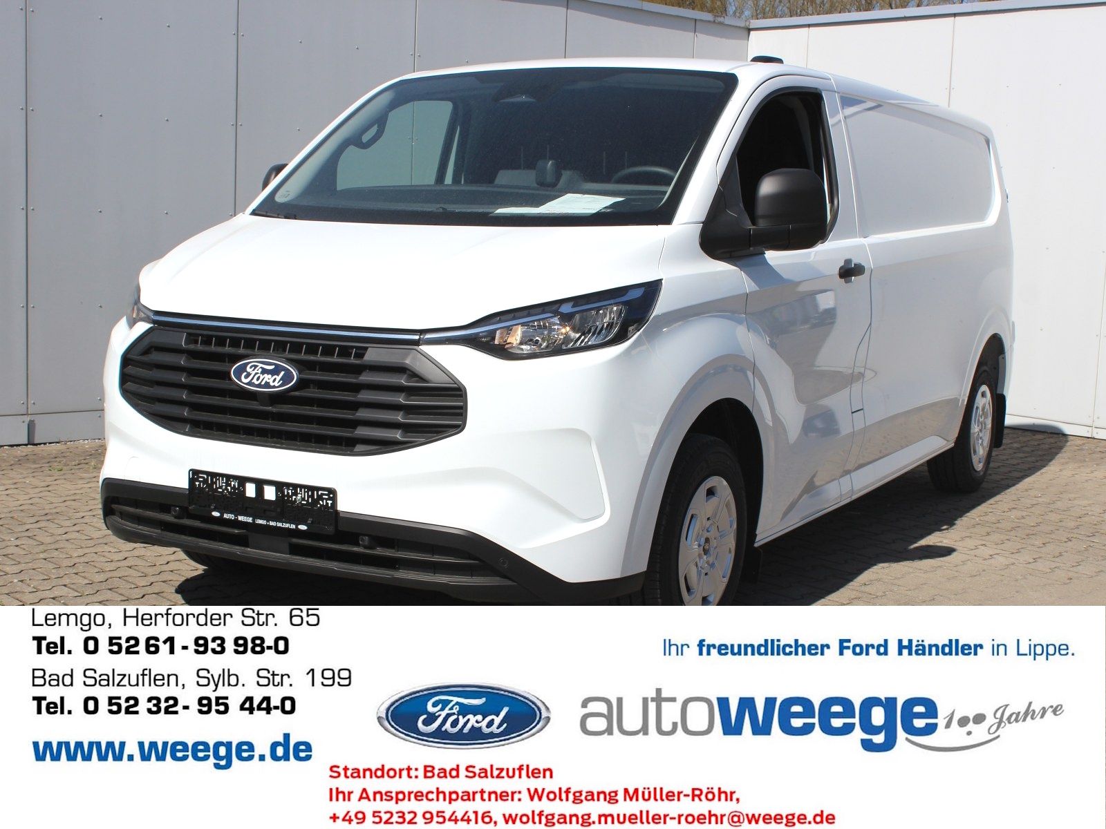 Fahrzeugabbildung Ford Transit Custom 320 L2 Trend FWD Plug-in Hybrid