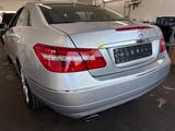 Mercedes-Benz E 250 Coupé E 250 CGI BlueEFFICIENCY ELEGANC... - Mercedes-Benz E 250: Coupe, Cgi