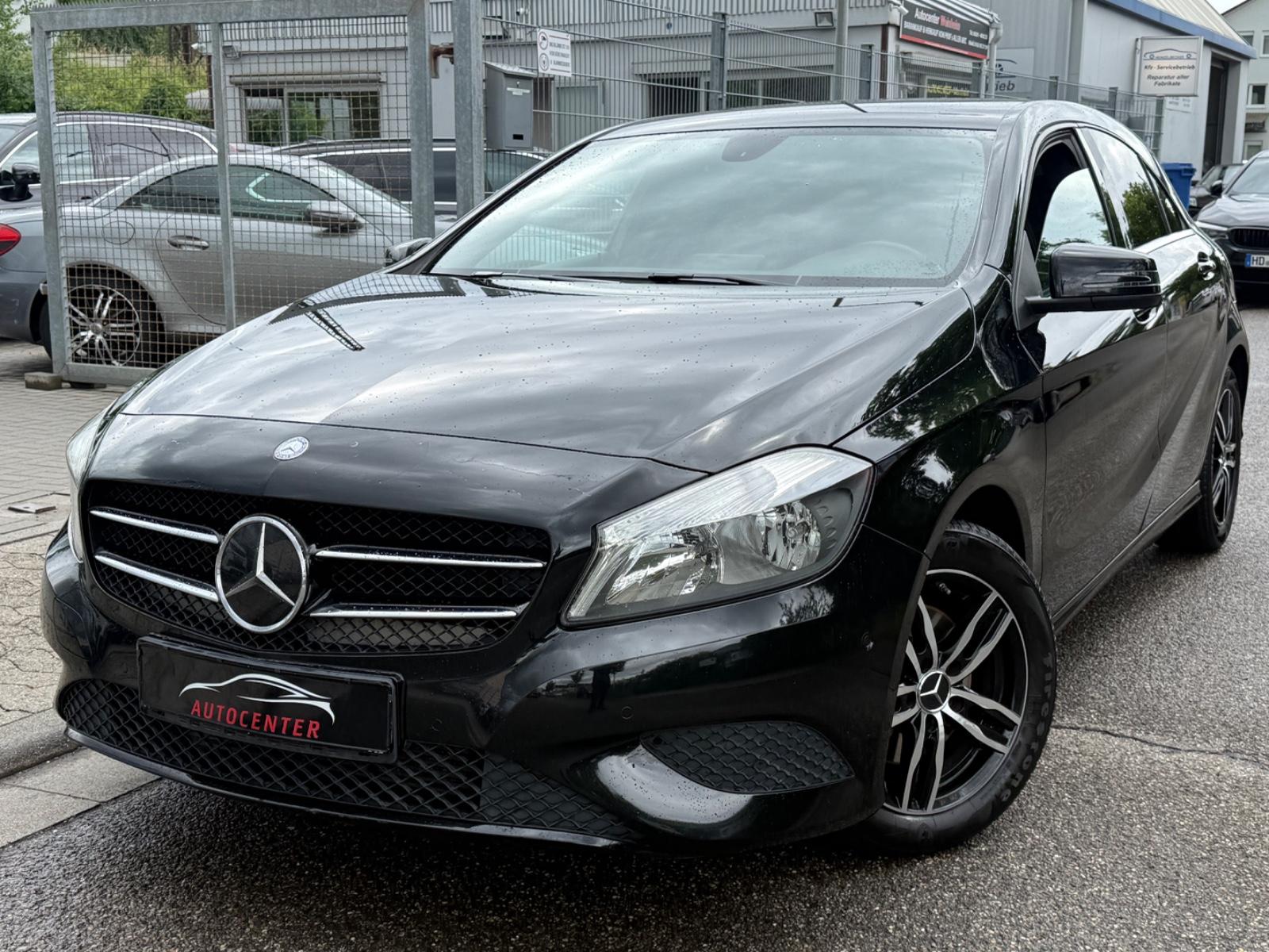 Mercedes-Benz A180 AUTOMATIK|AMG-LINE|Style|PDC|SITZHZ|EURO6