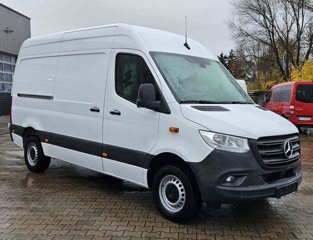 Mercedes-Benz Sprinter 317 Klima 360°Kamera Navi Sitzh AHK3,5t