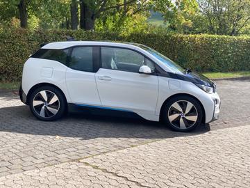 صورة 3 لـ 2014 BMW I3