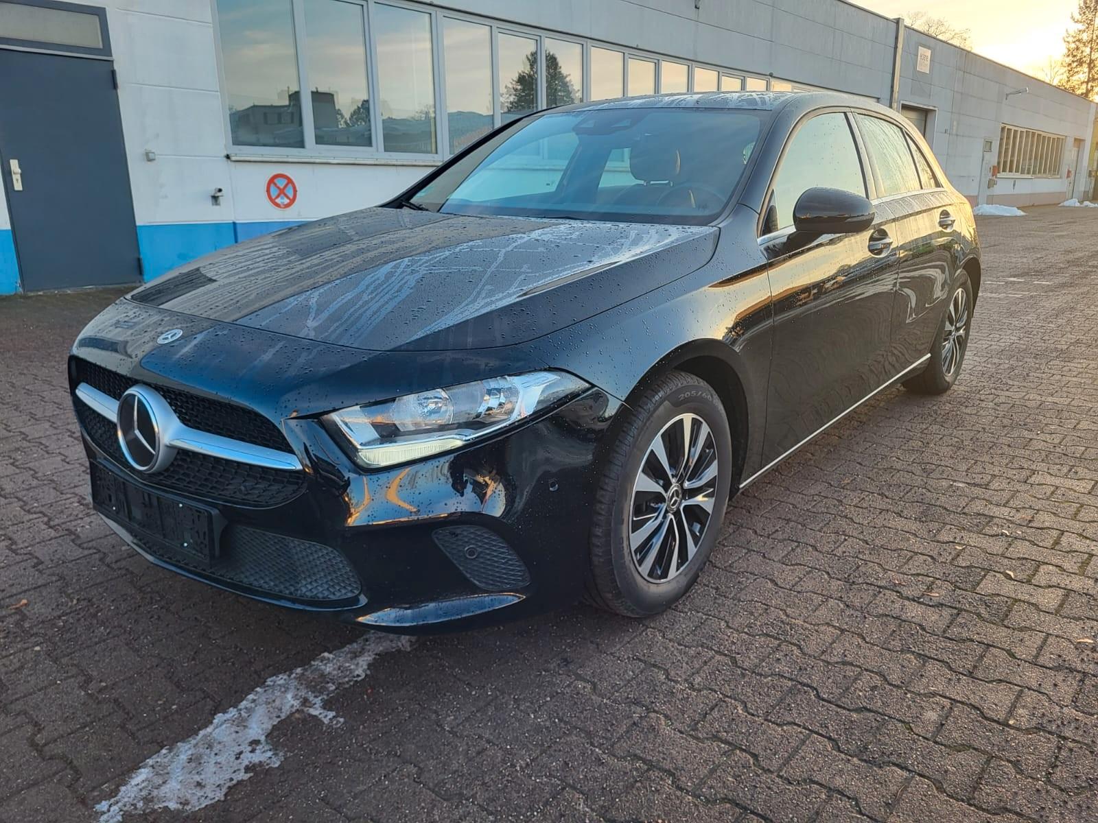 Mercedes-Benz A 200 d