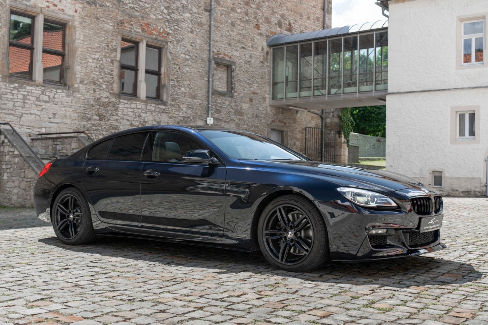 Fahrzeugabbildung BMW 640i xDrive GC M-SPORTPAKET HUD LED H&K