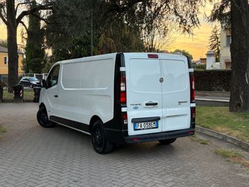 Renault Trafic - 3