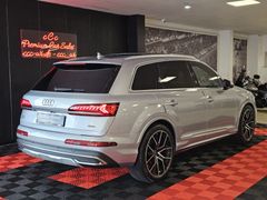 Fahrzeugabbildung Audi Q7 50 TDI quattro *S-LINE* (CAM/PANO/VIRTUAL/ACC