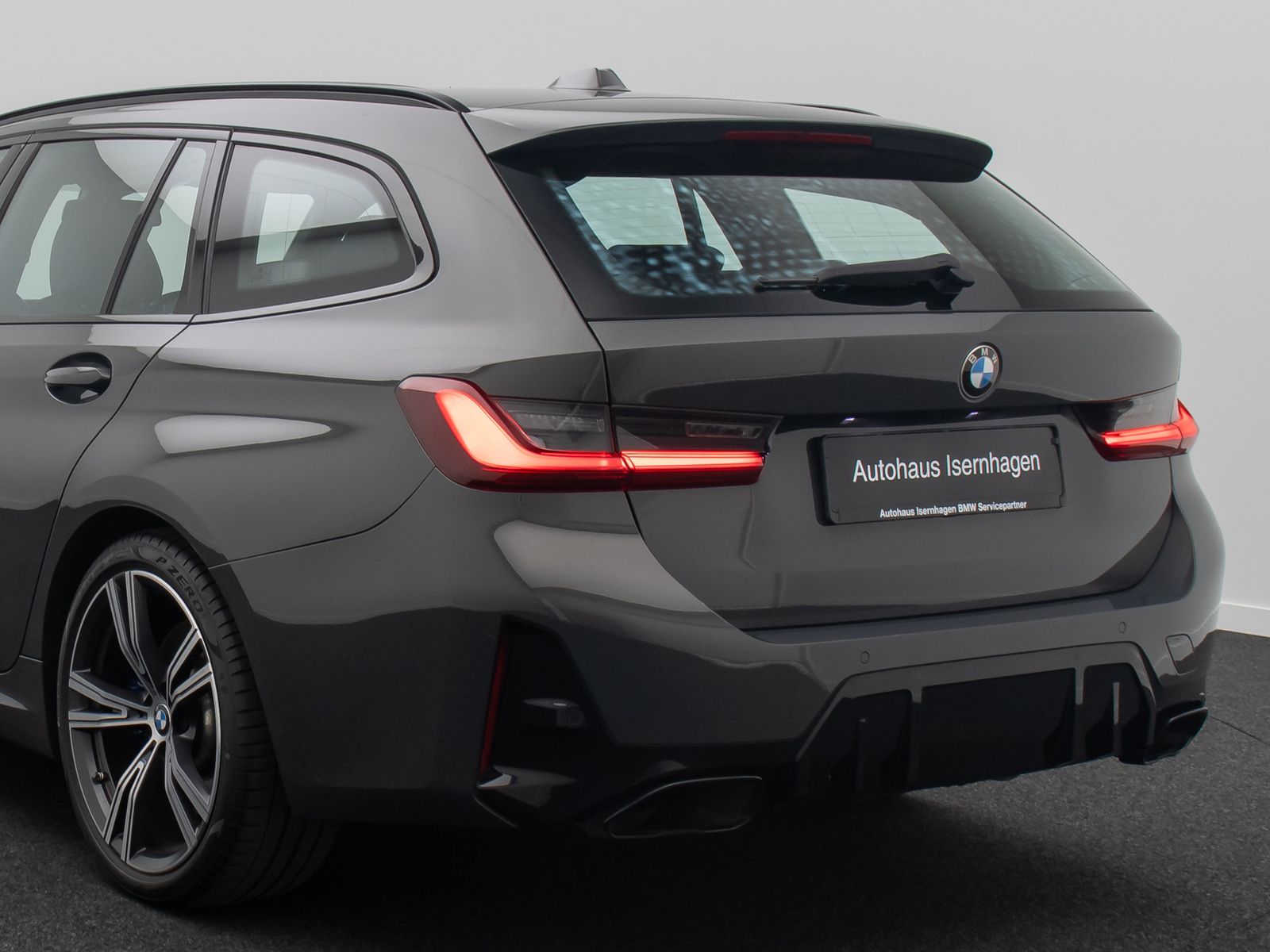 Fahrzeugabbildung BMW M340d xD HUD DAB HiFi AHK Alarm Komfort 19Zoll