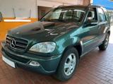 Mercedes-Benz ML 270 CDI - Mercedes-Benz ML 270 aus 2002