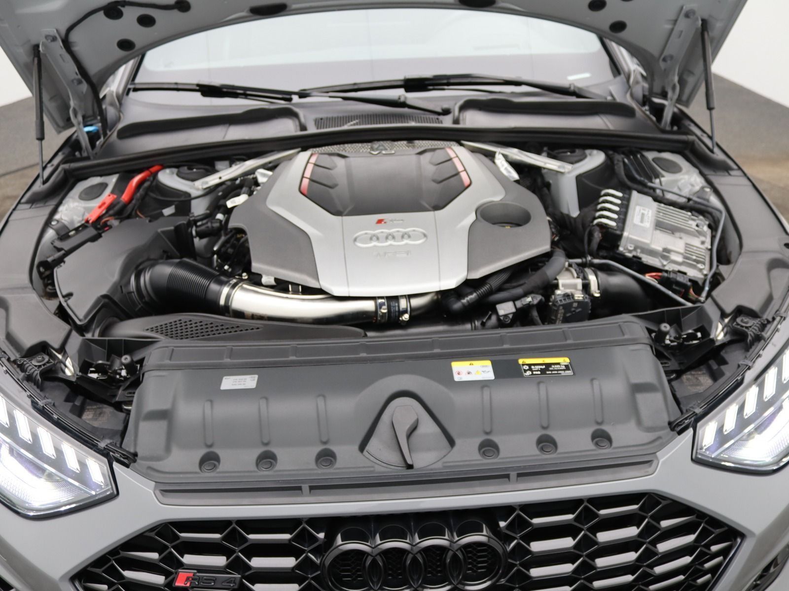 Audi RS4 - Bild 18