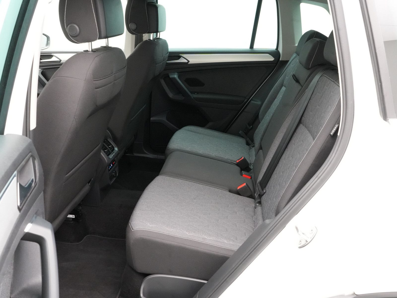 Volkswagen Tiguan - Bild 14